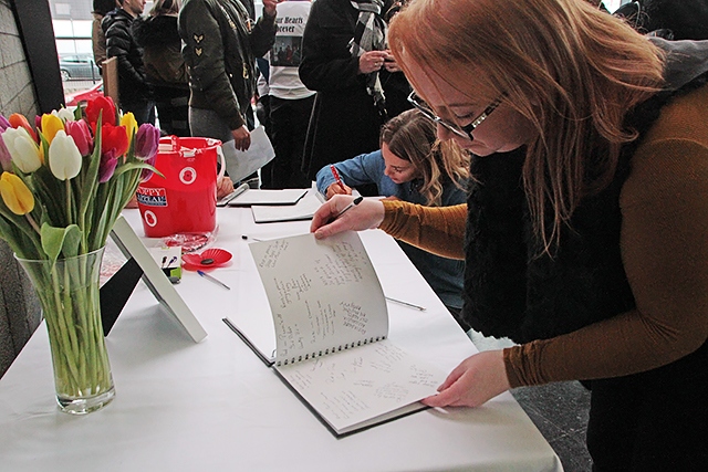 Hundreds turn out to honour Lance Corporal Scott Hetherington