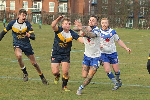 Keiran Harmer scoring the opening try