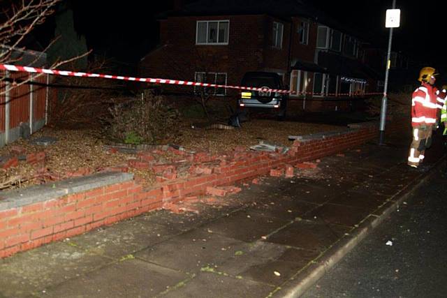 Land Cruiser crashes into a house on Craigland