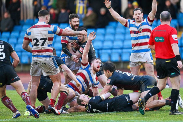 Rochdale Hornets v Warrington Wolves