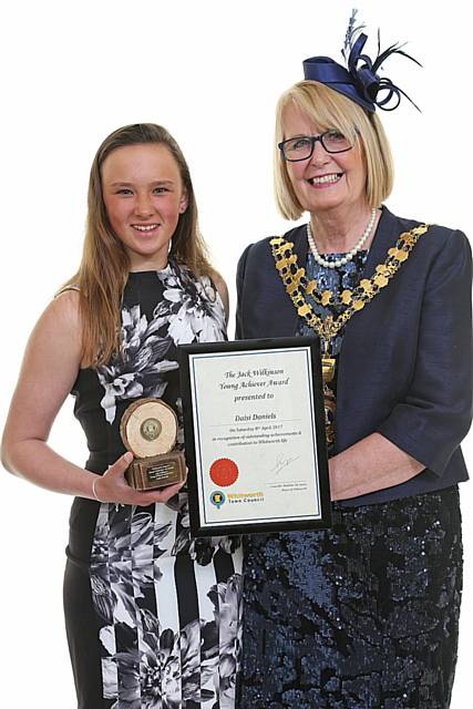 Jack Wilkinson Award winner Miss Daisi Daniels with Mayor of Whitworth, Councillor Madeline De Souza