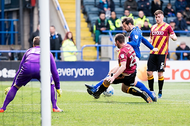 Rochdale v Bradford City