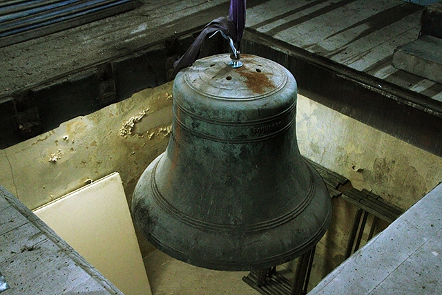 Christ Church bells removed