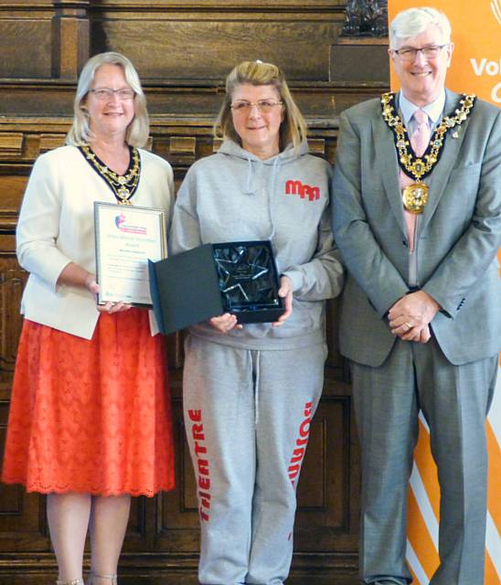 Michelle Hallworth – Inspiration Award 2017 presented by Mayor and Mayoress Ian Duckworth and Christine Duckworth