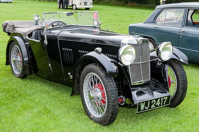 Rochdale News | News Headlines | Rochdale Classic Car Show to be hosted ...