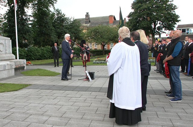 The Mayor of Rochdale, Ian Duckworth, lead the Heywood Remembrance Service for the Battle of Passchendaele