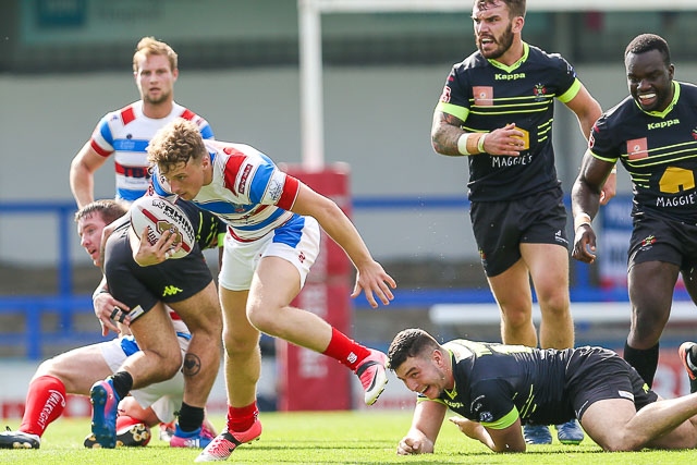 Rochdale Hornets v Oldham Roughyeds