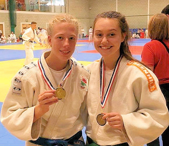 Noa Dench wins Bronze at the Heart of England Competition