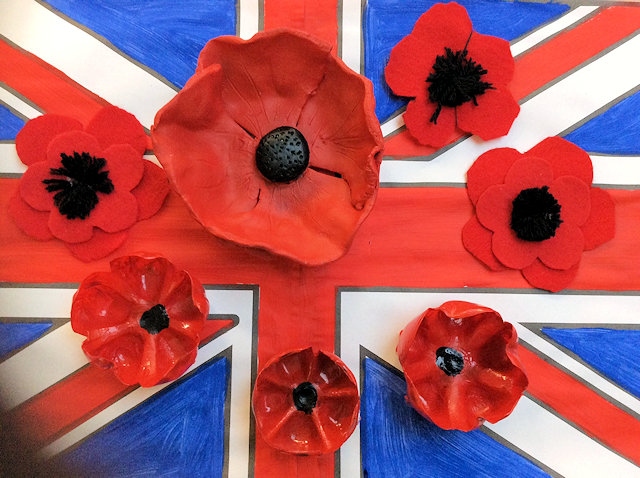 Parkfield Primary School remembering those who lost their lives in the world wars