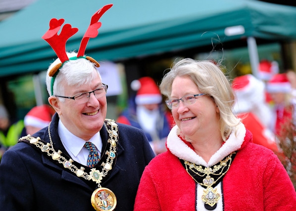 The Mayor and Mayoress at the Dash or Dawdle