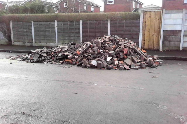 Rubble dumped on Park Road