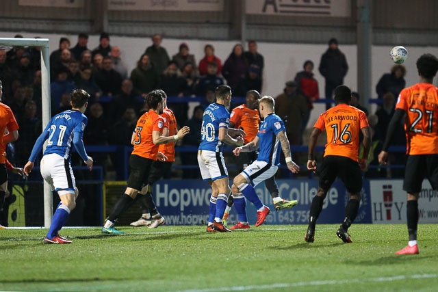 Rochdale v Southend