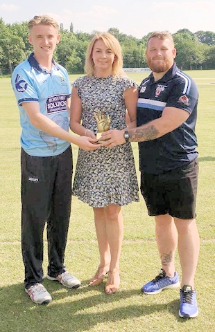 Jack Duffy and Aidan Gleeson share the SG6 trophy with Joanne Gartland