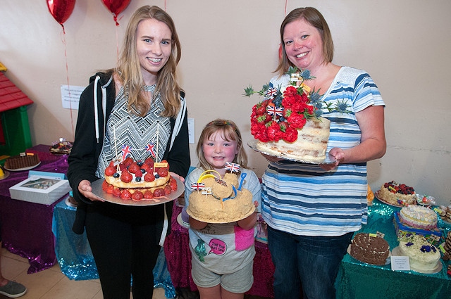 Winners Sophie Greenwood, Sophie Baron and Nickie Baron