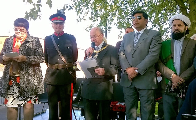 Deputy Mayor Billy Sheerin at the Castleton Memorial Dedication Service