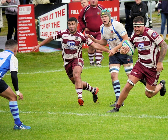 Sean Needham tries a break through - Rochdale RUFC