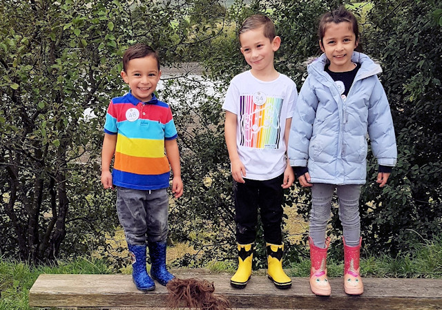 The children during the walk