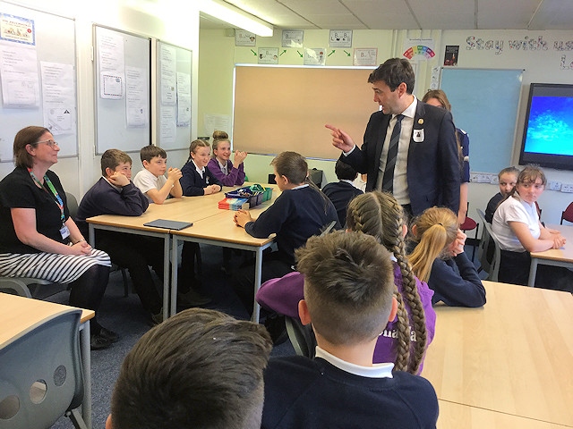 Mayor Andy Burnham visited Sacred Heart RC Primary School