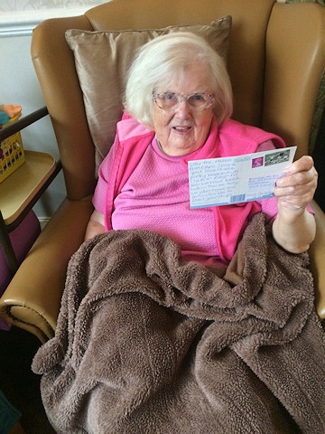 A Briarmede resident with their ‘Postcards of Kindness’