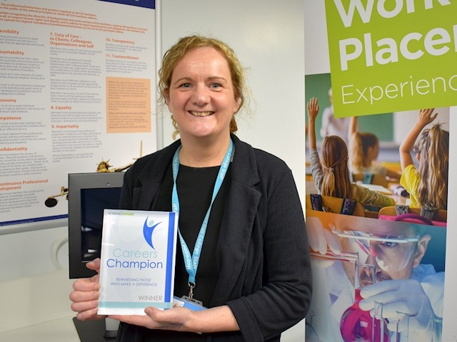 Ceri Wood with her national award