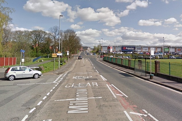 Milnrow Road, close to the junction with Kingsway