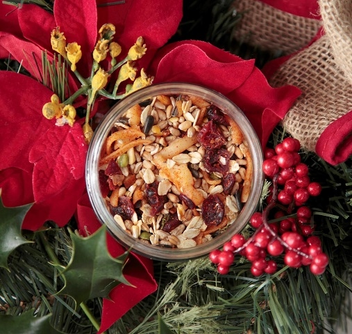 Environmentally-friendly reindeer food