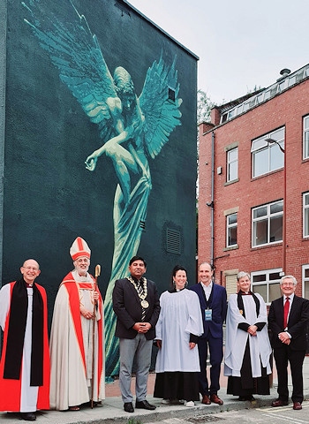 Mayor of Rochdale Councillor Aasim Rashid attended the licensing of Revd Janie Cronin as the minister of Nelson Street Church