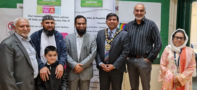 Mayor Aasim Rashid with ward councillors Mohammed Zaman, Sameena Zaheer, volunteers