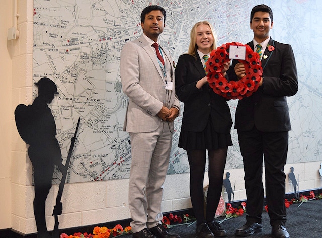 Oulder Hill pupils have unveiled a touching art installation to mark Armistice Day