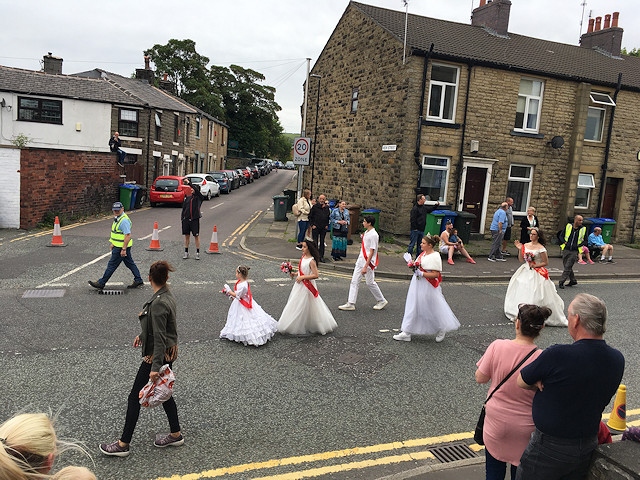 Rochdale News | News Headlines | Milnrow Newhey Carnival 2022 ...