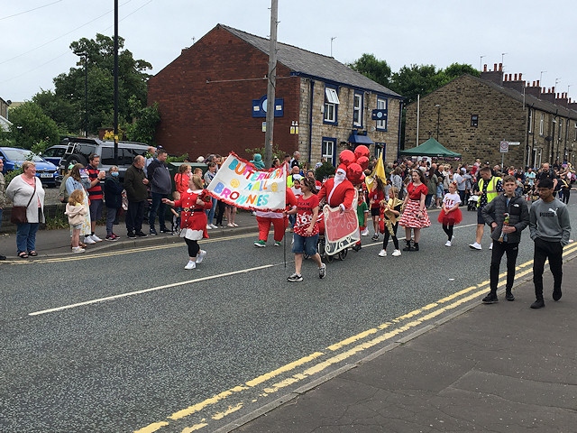 Rochdale News | News Headlines | Milnrow Newhey Carnival 2022 ...