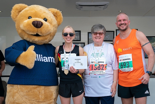 The first female 10K runner was Isabel Brandon from Rochdale Harriers, she was presented with her prize by Janet Emsley, deputy leader of Rochdale Borough Council and Scott Cunningham, head of business at Williams Rochdale BMW