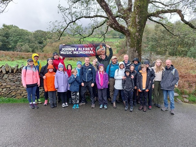 23 of Johnny’s friends and family climbed Snowdon for the Johnny Alfrey Music Memorial