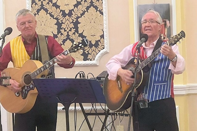 Folk duo Norman Prince and Paul Johnson