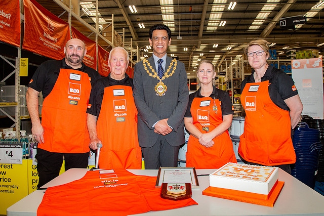 B&Q and Mayor of Oldham throw party to celebrate 90th birthday of B&Q team member Alan Wrigley