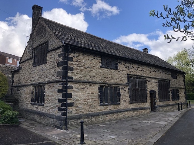 Old Grammar School on Boarshaw Road, Middleton