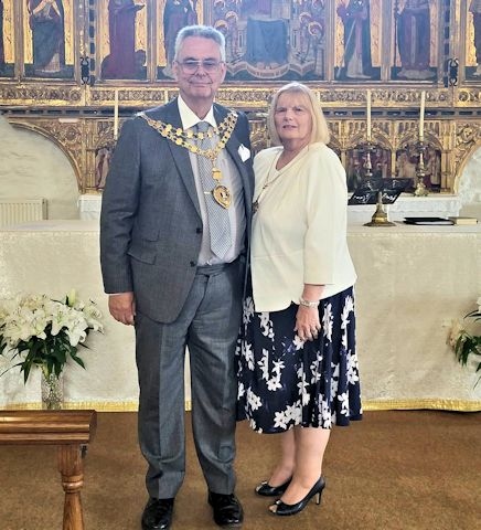 The Mayor and Mayoress of Whitworth