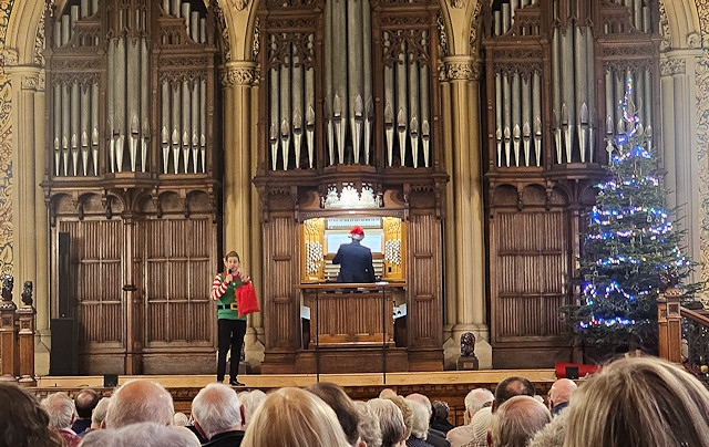 Jonathan Scott's Christmas organ concert at Rochdale Town Hall