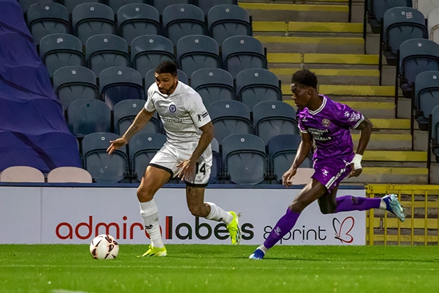 Rochdale v Maidenhead