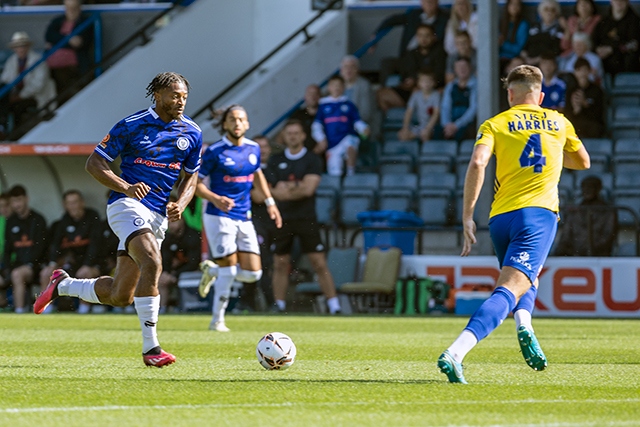 Rochdale v Woking