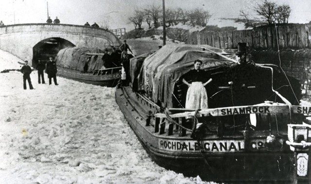 The project explores the lives of the Ashworth family, who lived and worked along the Rochdale canal between 1840 and 1922