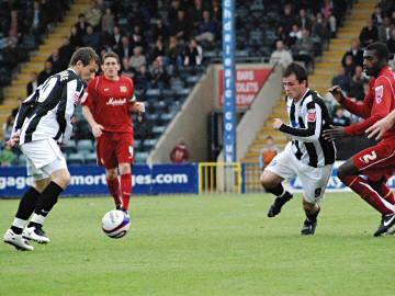 Linking up: Dale goalscorers Adam Le Fondre and Chris Dagnall