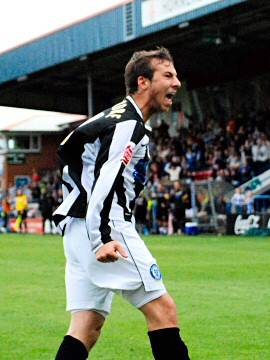 Le Fondre celebrates his late equaliser