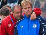 Manager Keith Hill & Assistant Dave Flitcroft share a thought during the match against Southport 