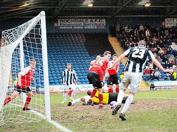 Still can't score: McArdle could not turn the ball in at the back post