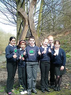 Meanwood School pupils give thumbs up for the Spodden Valley Path