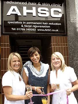 Champers all round, actress Shobna Gulati ( Ex Corrie) officially opens the new 