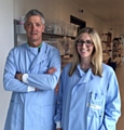 Dr Rob Clarke & Dr Rachel Eyre are researching ways to stop breast cancer spreading to the bone%2c at the University of Manchester