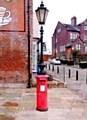 Combined letterbox/lamppost on Toad Lane