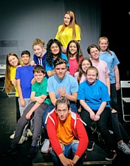 M6 Youth Theatre 12 -14s Group